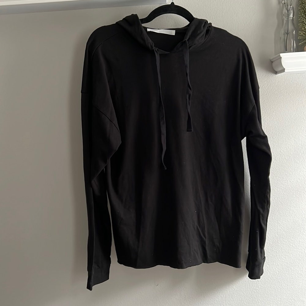 Lightweight Black Longsleeve Hoodie